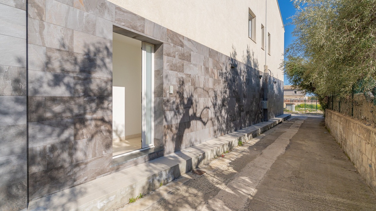 Photo of Outdoor in Avola