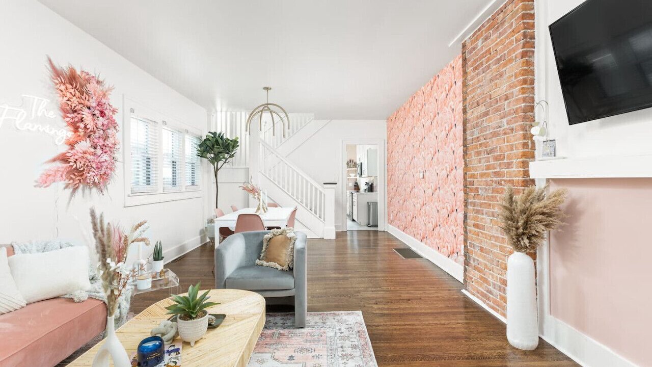 Photo of Livingroom in Holy Cross