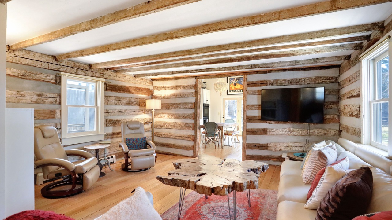 Photo of Livingroom in Washington