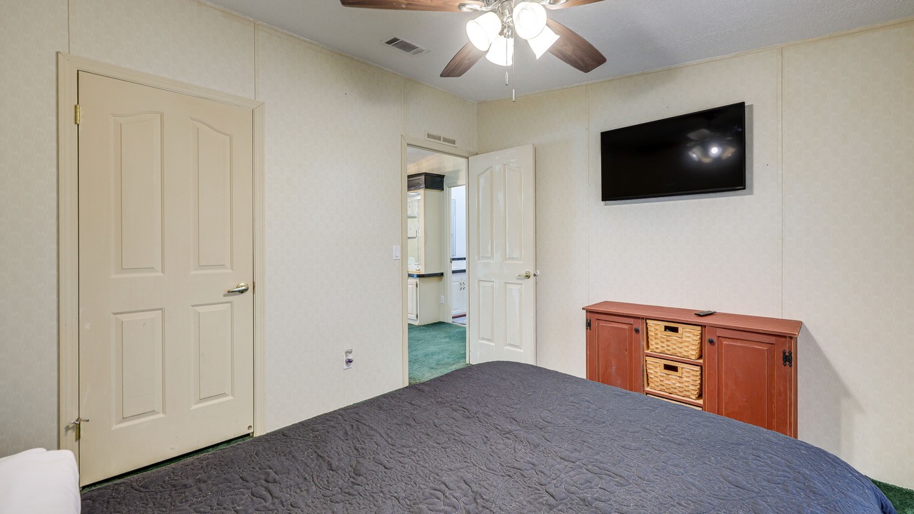 Photo of Bedroom in Boys Ranch