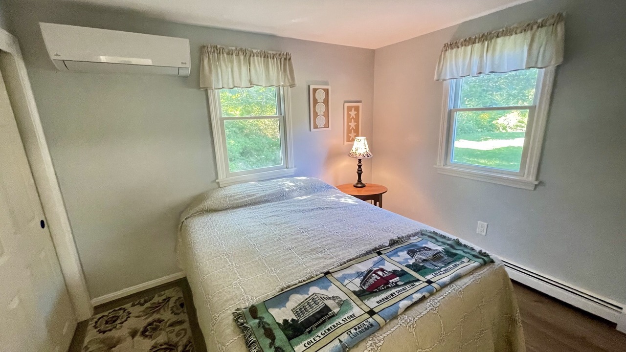 Photo of Bedroom in East Orleans