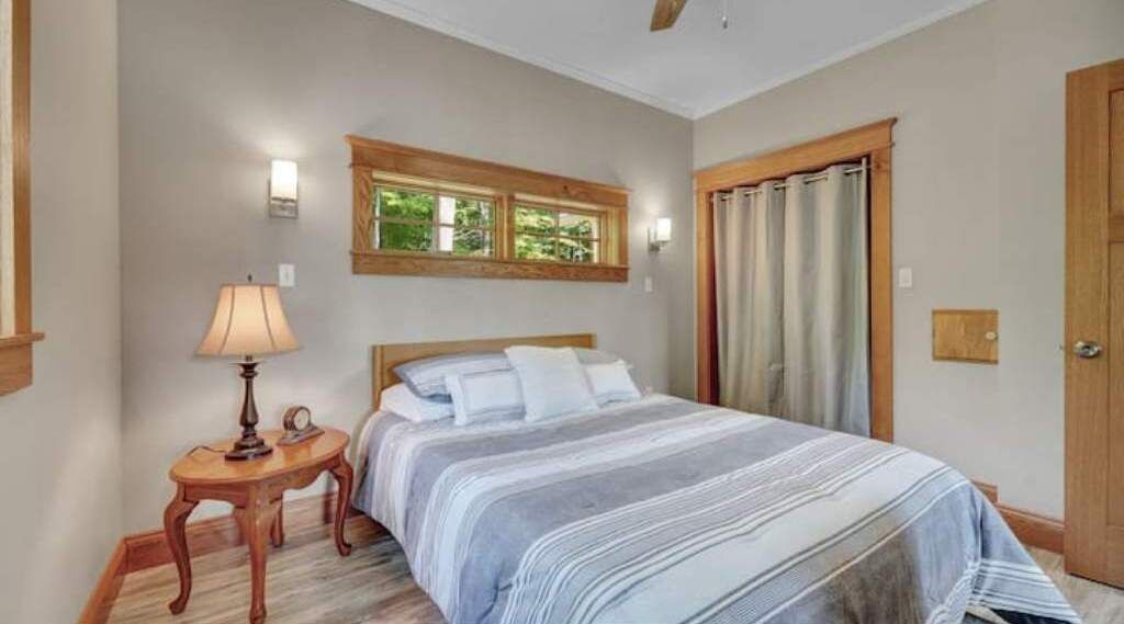 Photo of Bedroom in Lily Dale