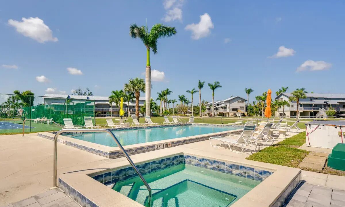 Photo of Outdoor in Pine Island Center