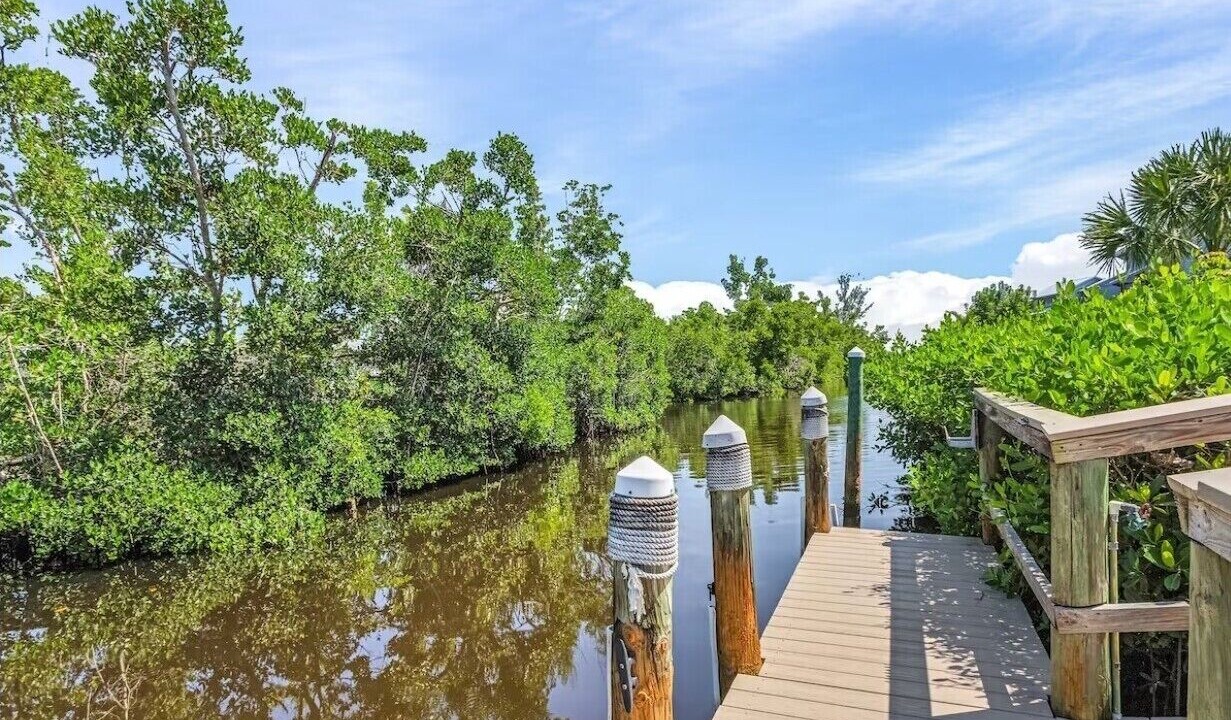 Photo of Outdoor in Pine Island Center