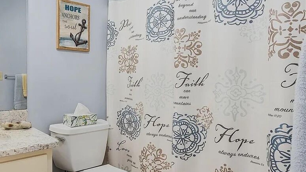 Photo of Bathroom in Pine Island Center