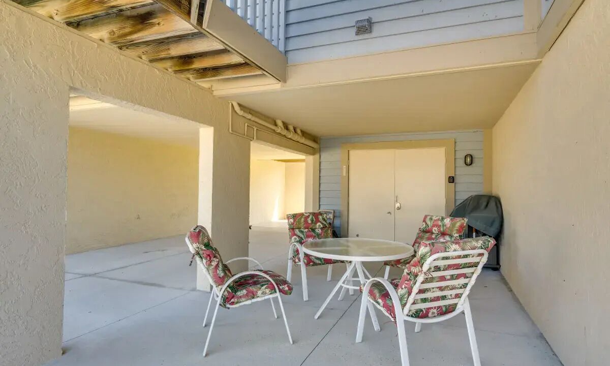 Photo of Outdoor in Pine Island Center