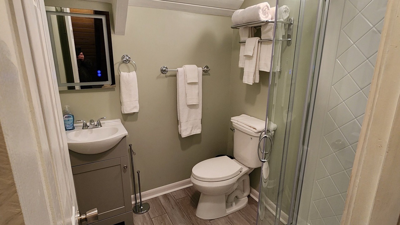 Photo of Bathroom in Massanutten