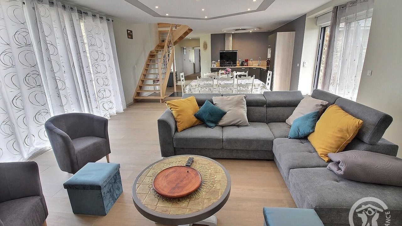 Photo of Livingroom in Runan