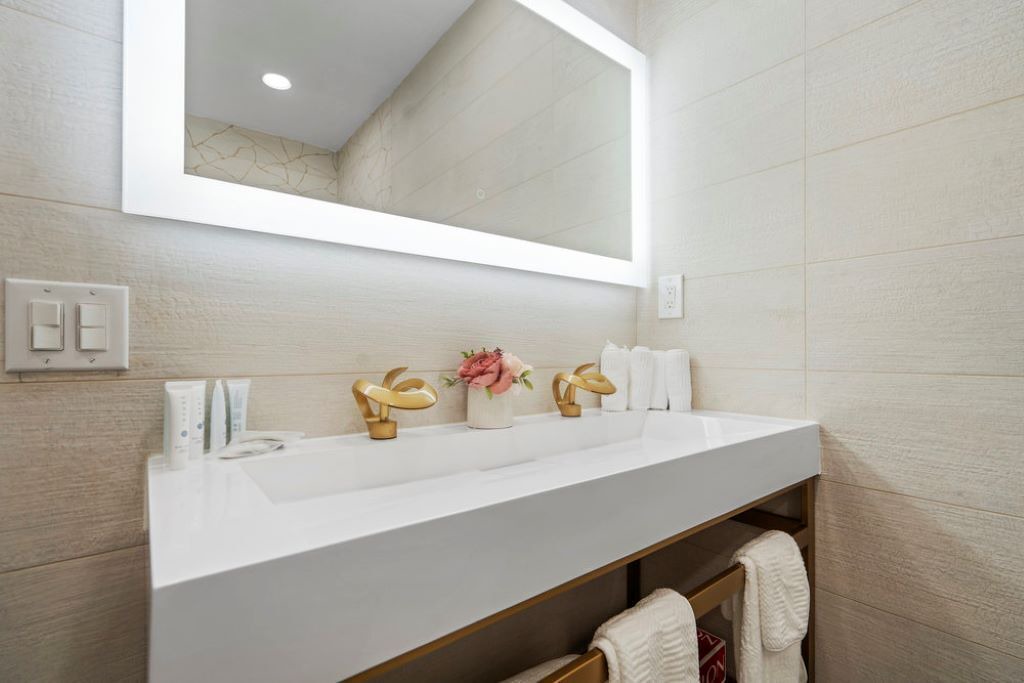 Photo of Bathroom in West Bay Shore