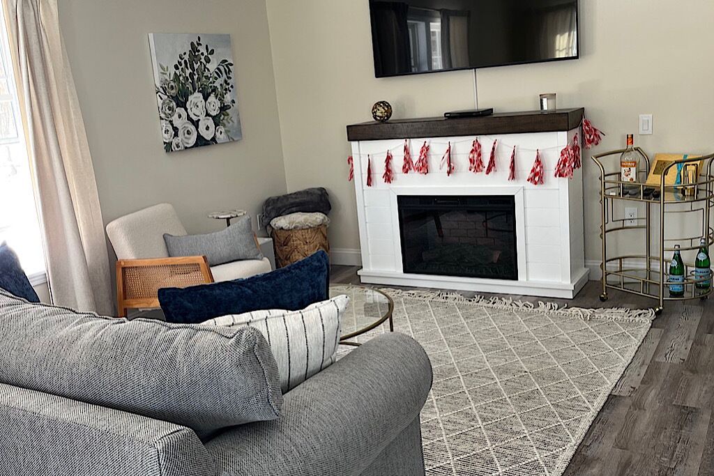 Photo of Livingroom in Centereach
