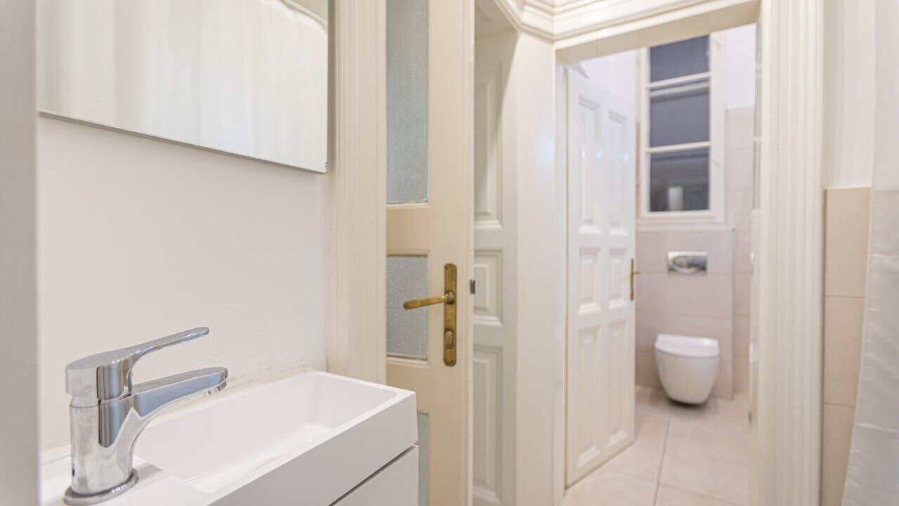 Photo of Bathroom in Belvaros - Lipotvaros
