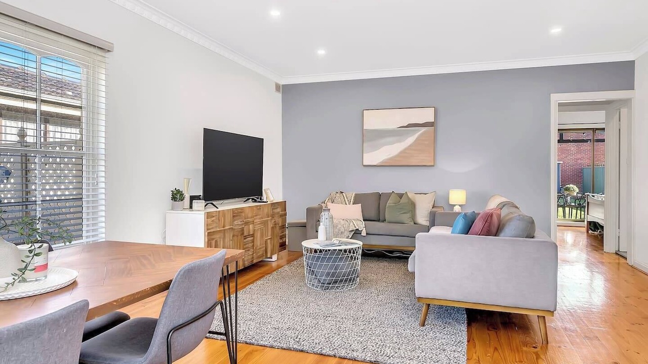 Photo of Livingroom in West Beach
