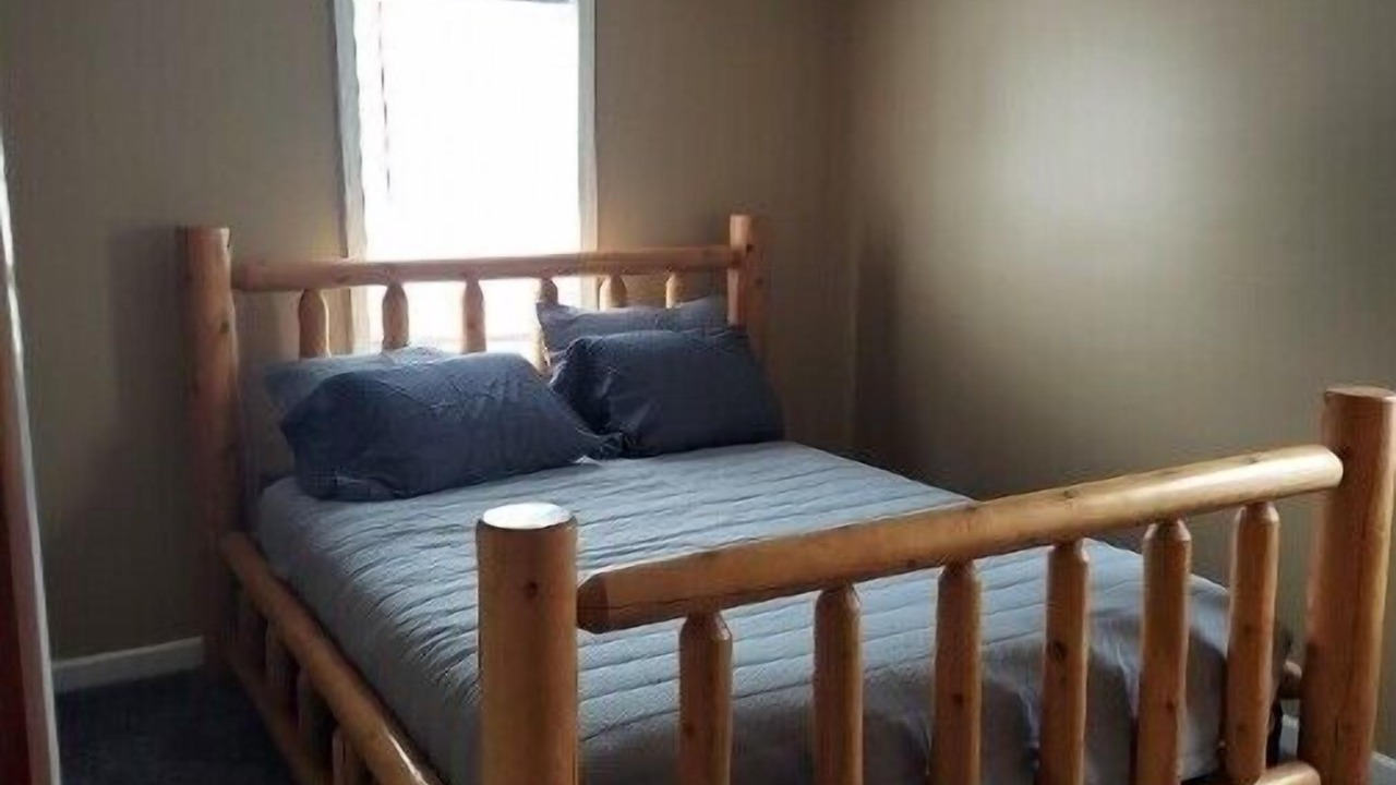 Photo of Bedroom in Newberry