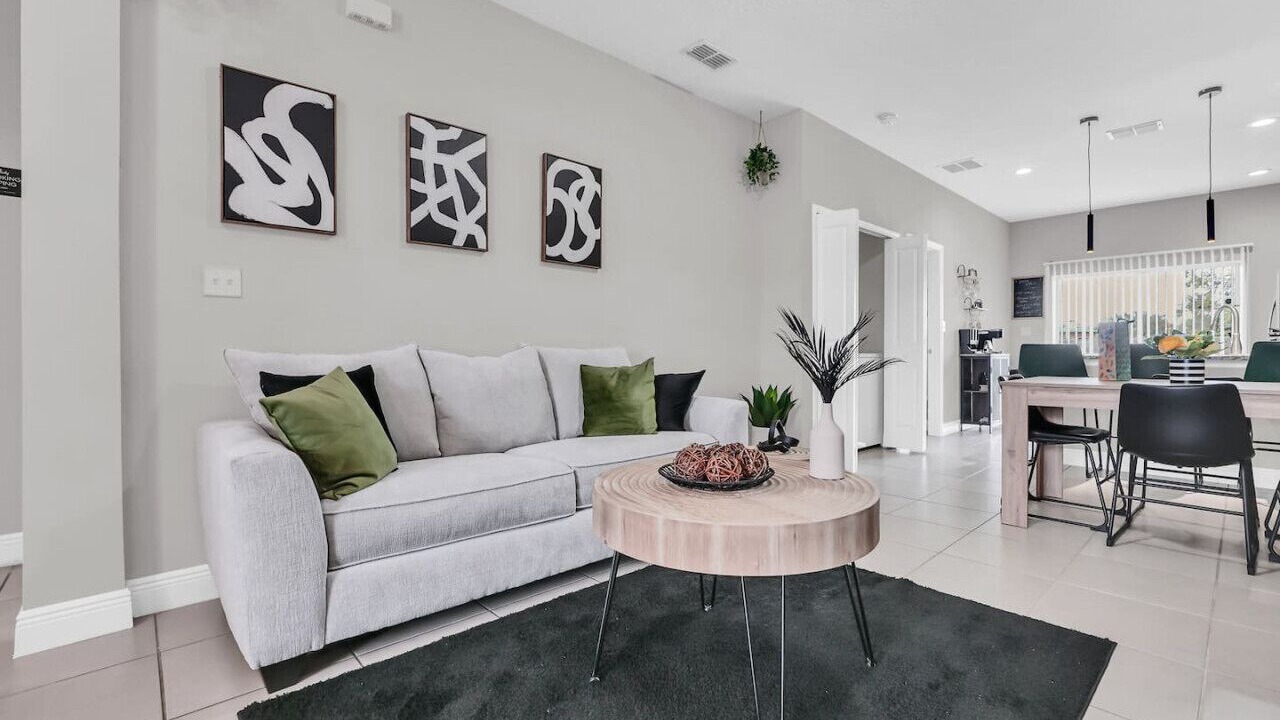 Photo of Livingroom in Poinciana