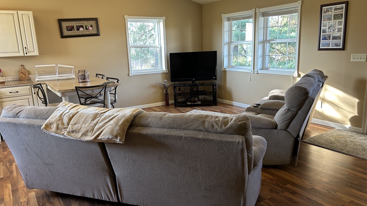 Photo of Livingroom in Mariah Hill