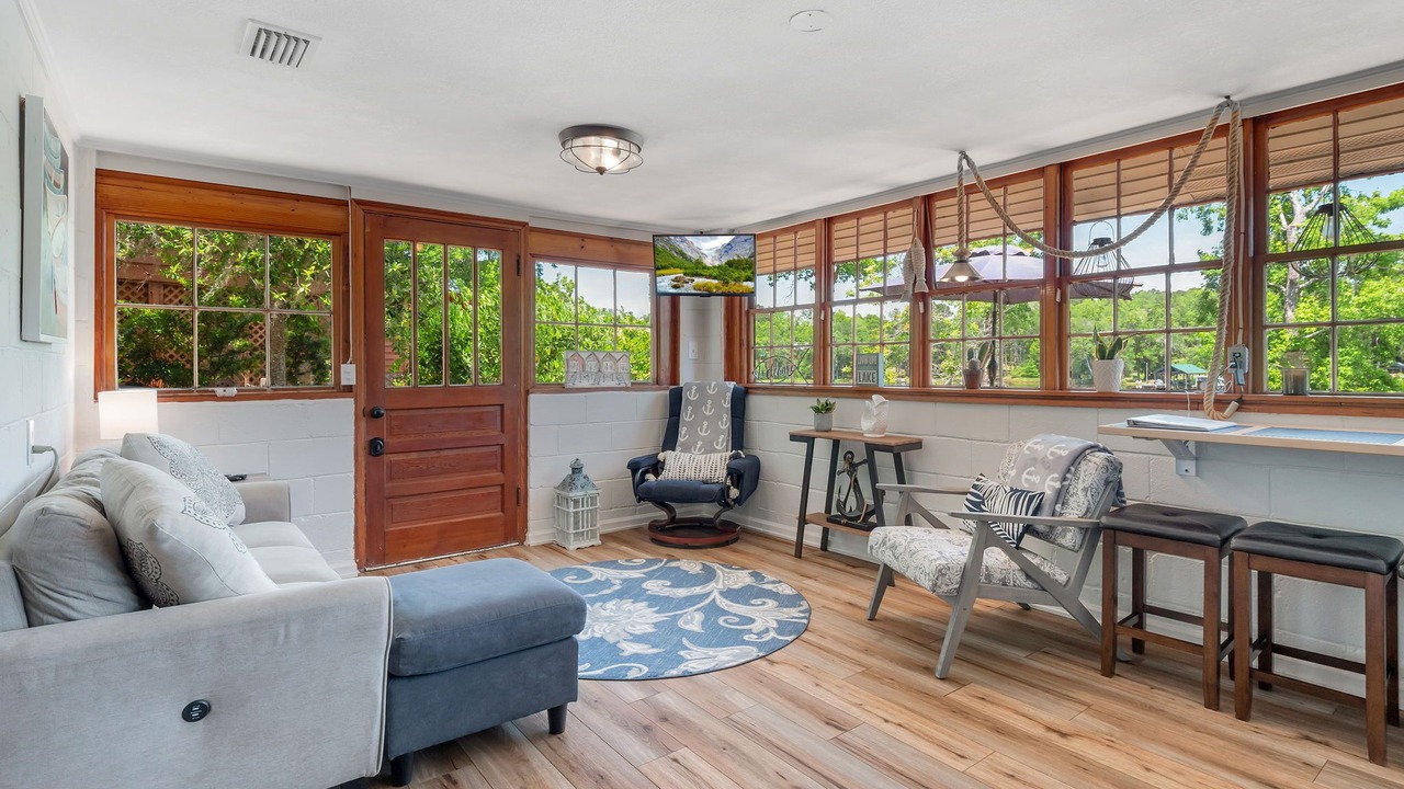 Photo of Livingroom in Telogia