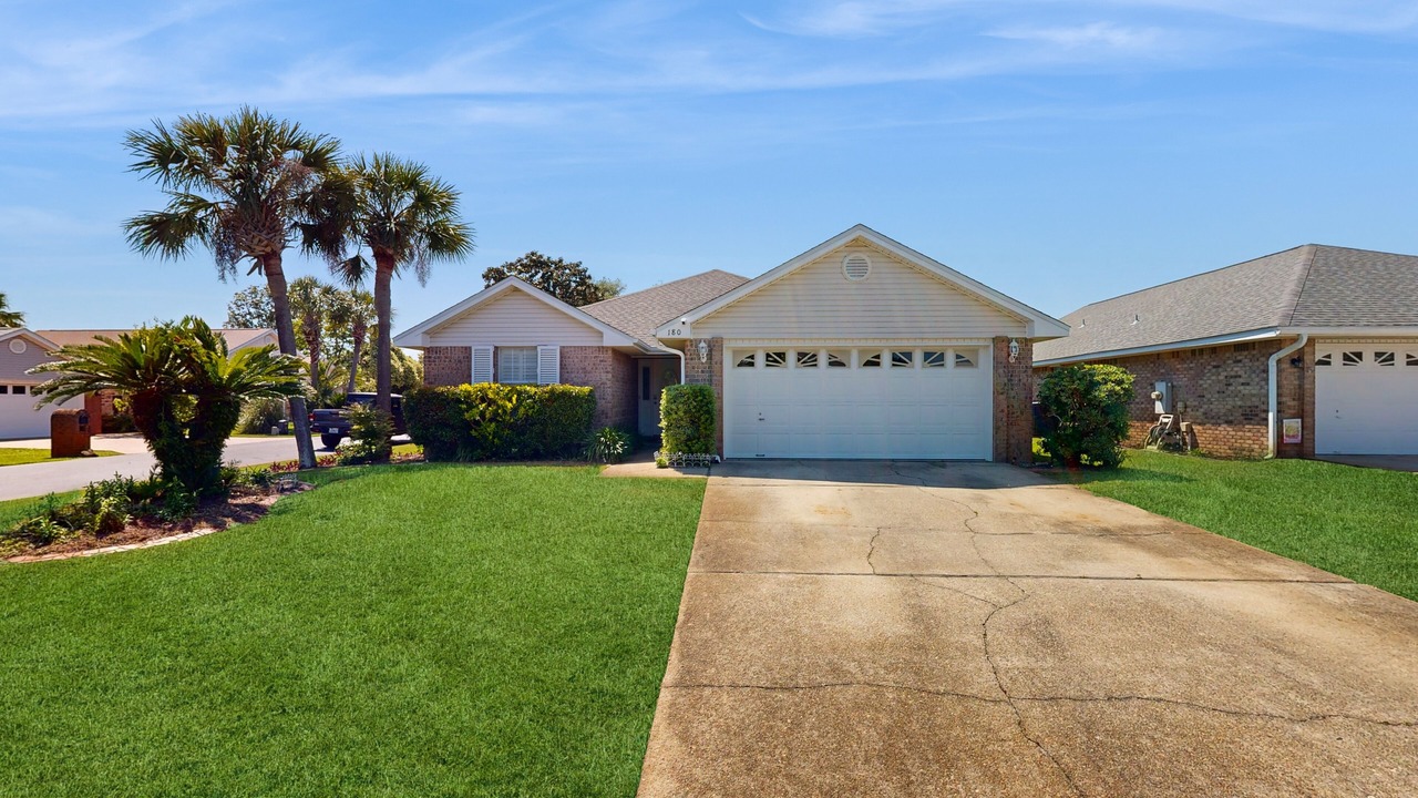 Photo of Outdoor in Seaspray
