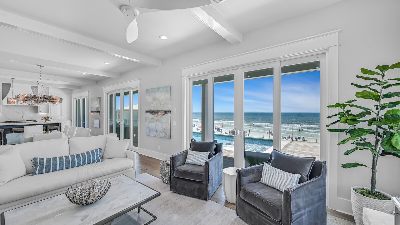 Photo of Livingroom in Dune Allen Beach