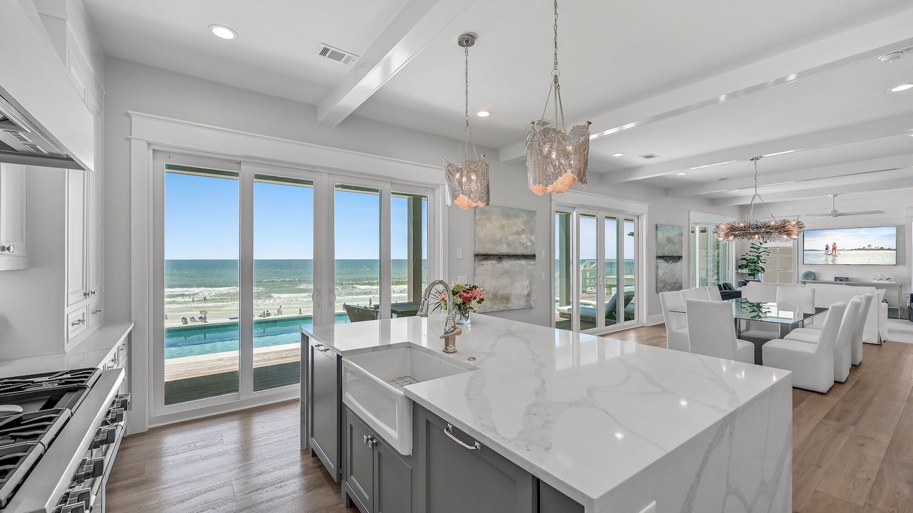 Photo of Kitchen in Dune Allen Beach