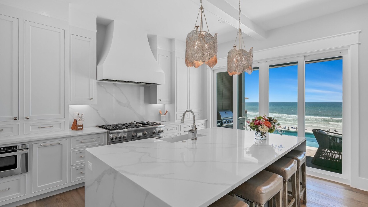 Photo of Kitchen in Dune Allen Beach