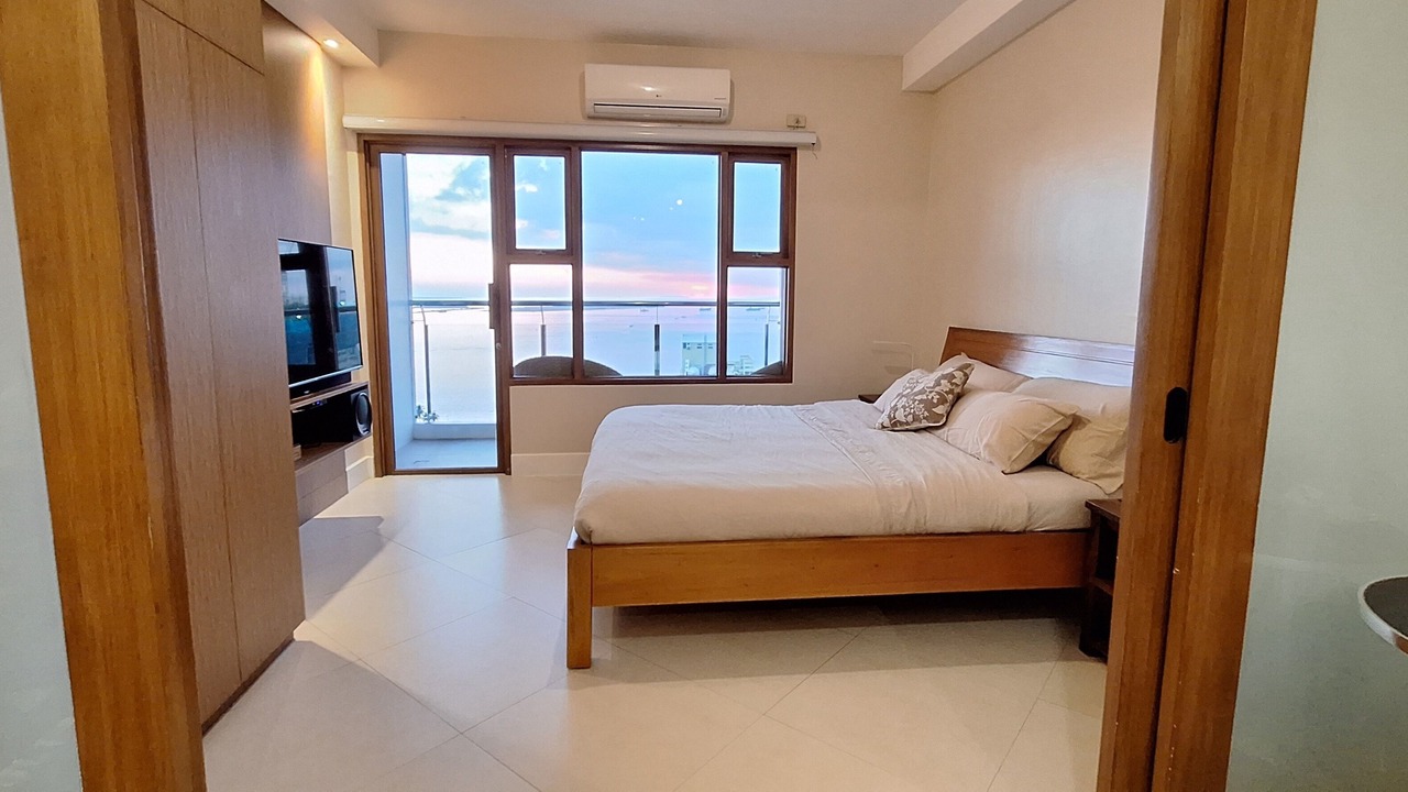Photo of Bedroom in Ermita Night District