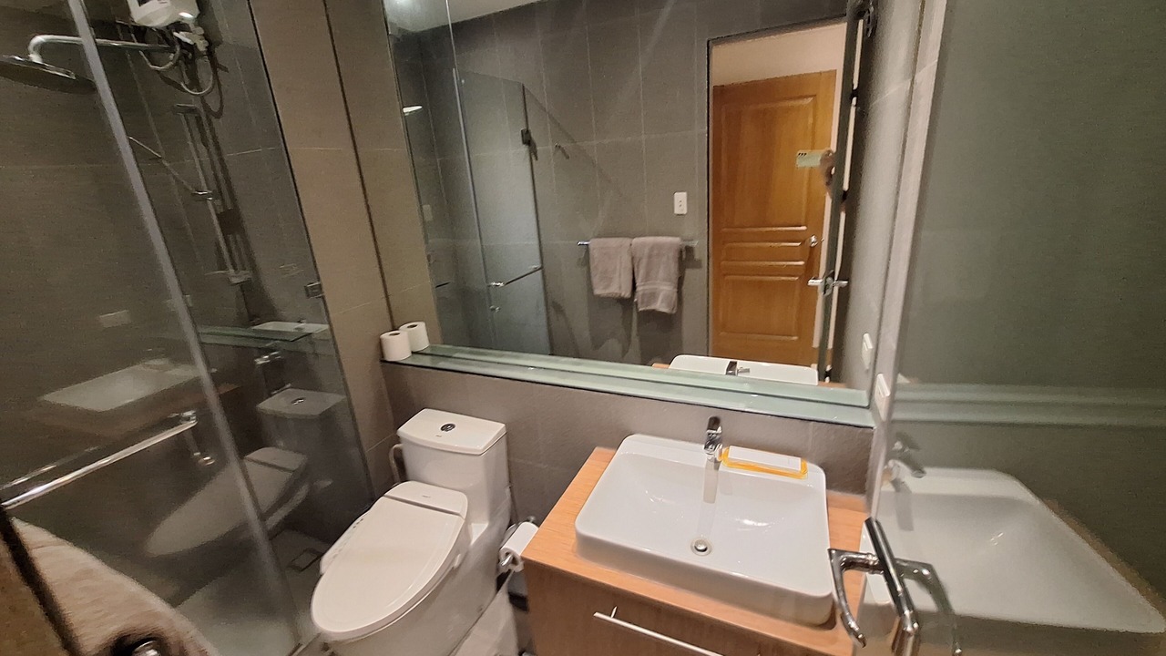 Photo of Bathroom in Ermita Night District