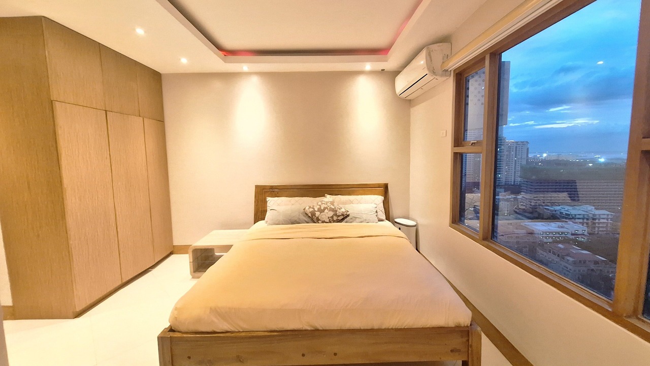 Photo of Bedroom in Ermita Night District