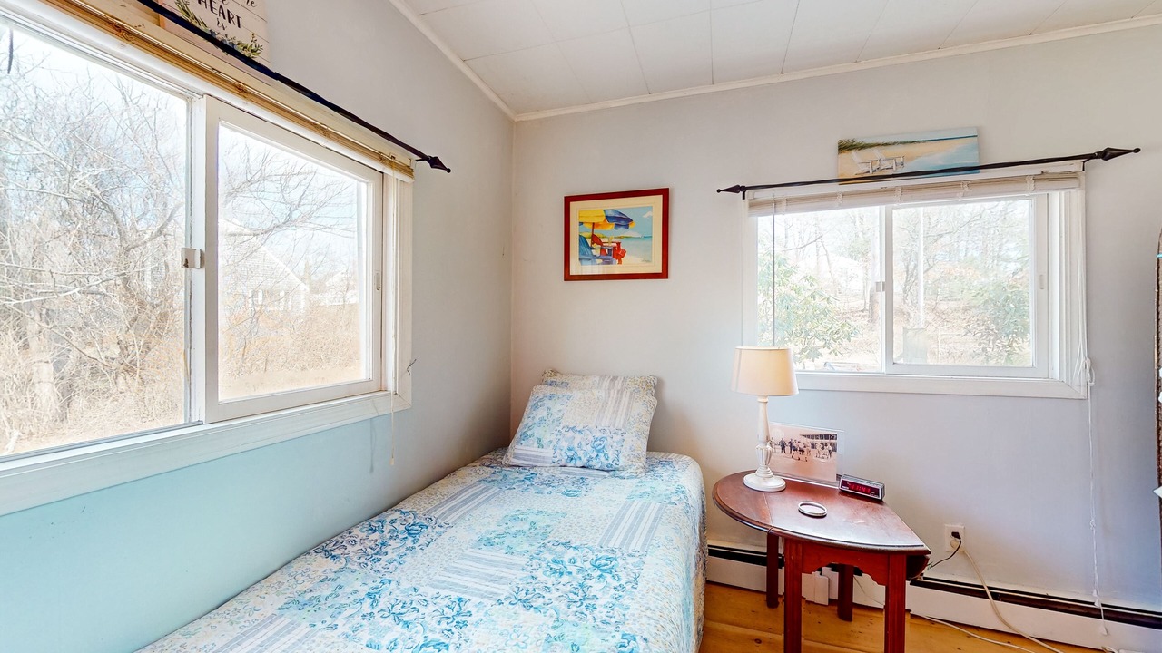 Photo of Bedroom in Cedar Bushes