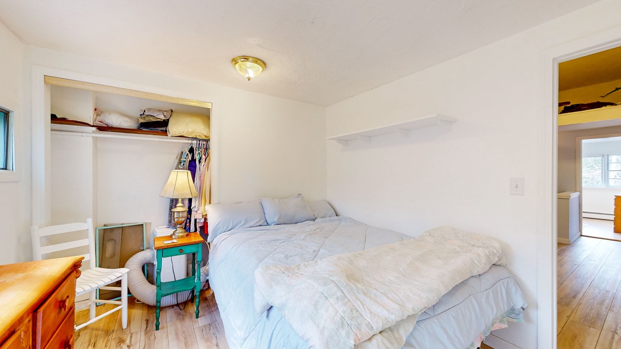 Photo of Bedroom in Cedar Bushes