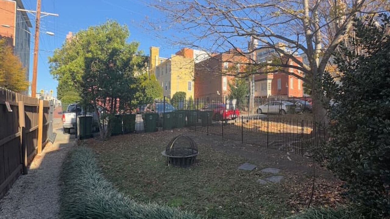 Photo of Outdoor in Monroe Ward
