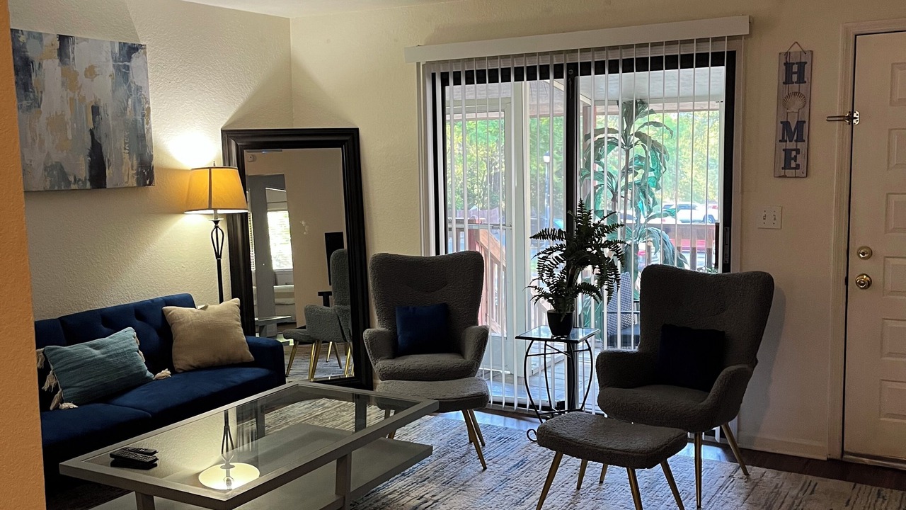 Photo of Livingroom in Tallahassee