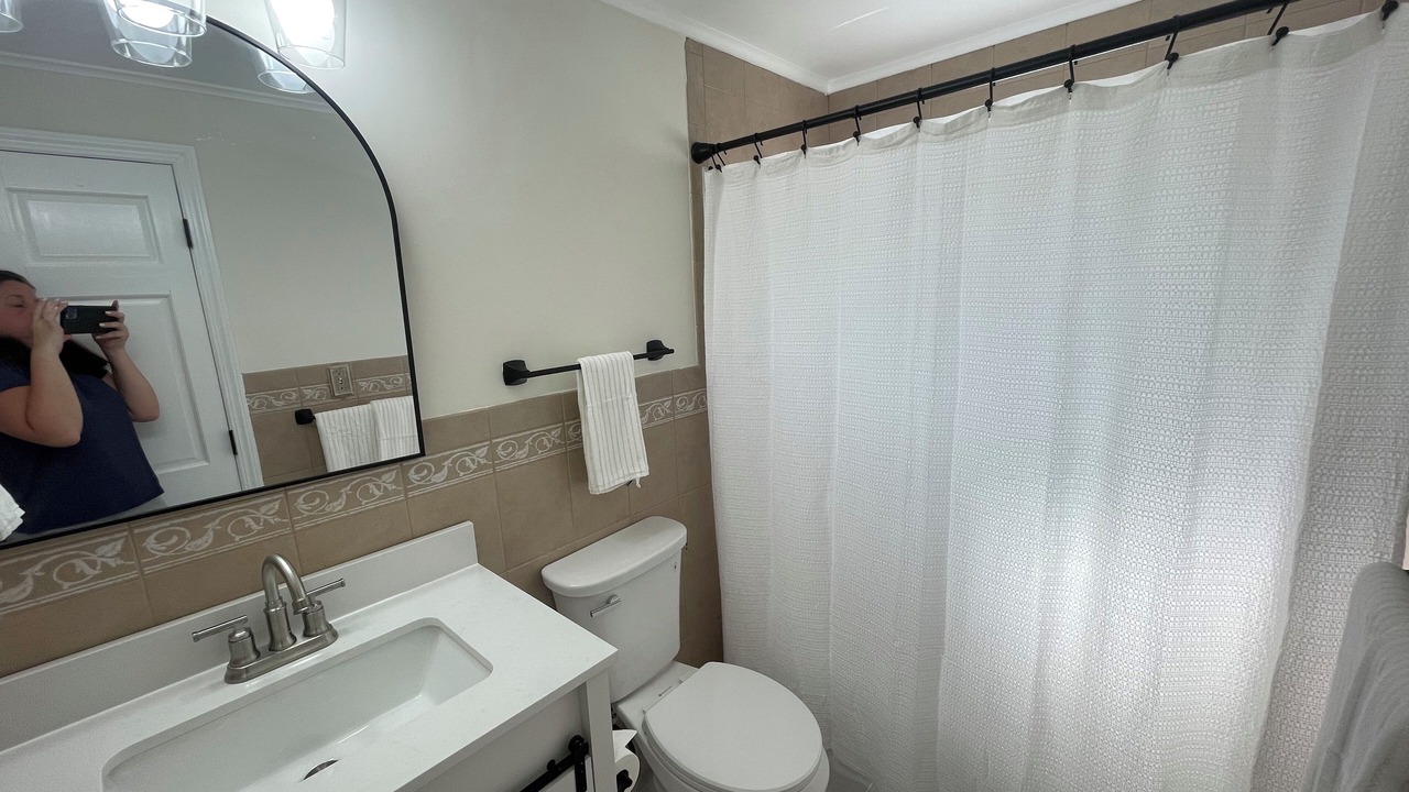 Photo of Bathroom in Farmingdale