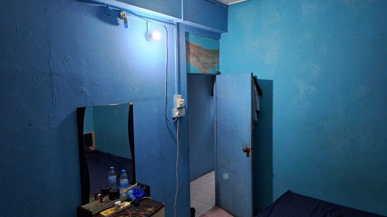 Photo of Bedroom in Male
