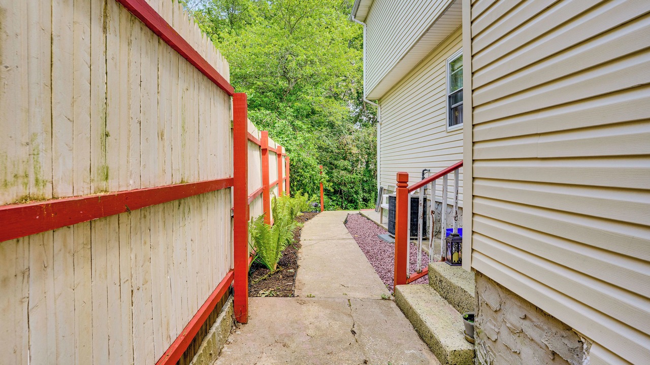 Photo of Others in Alden Manor