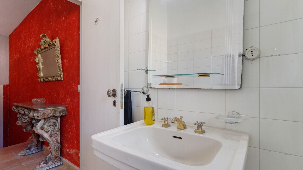 Photo of Bathroom in Alenquer