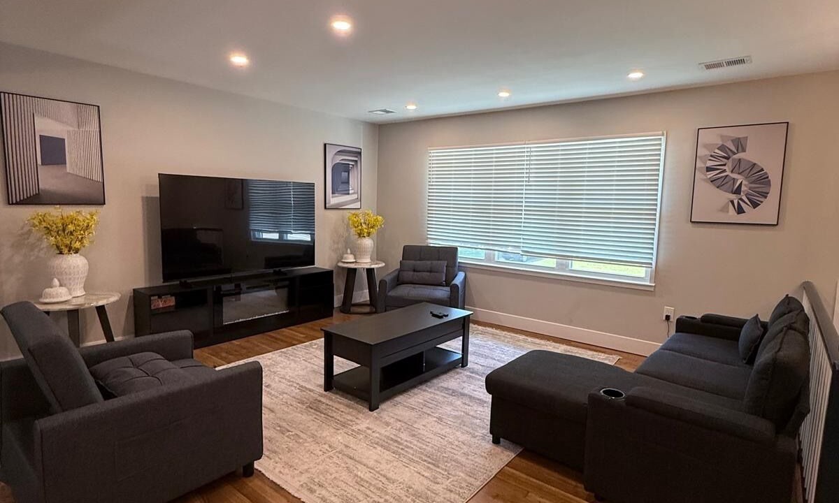 Photo of Livingroom in Neabsco