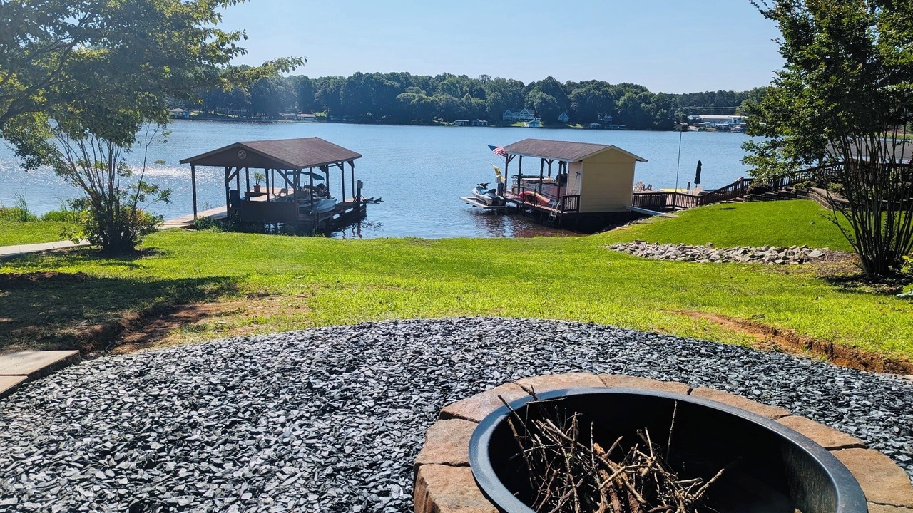 Photo of Outdoor in Bracey