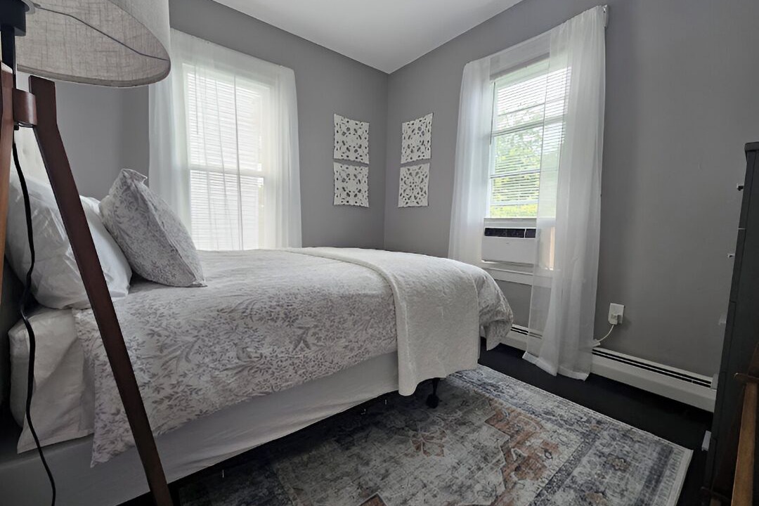 Photo of Bedroom in Thompson Square - Bunker Hill