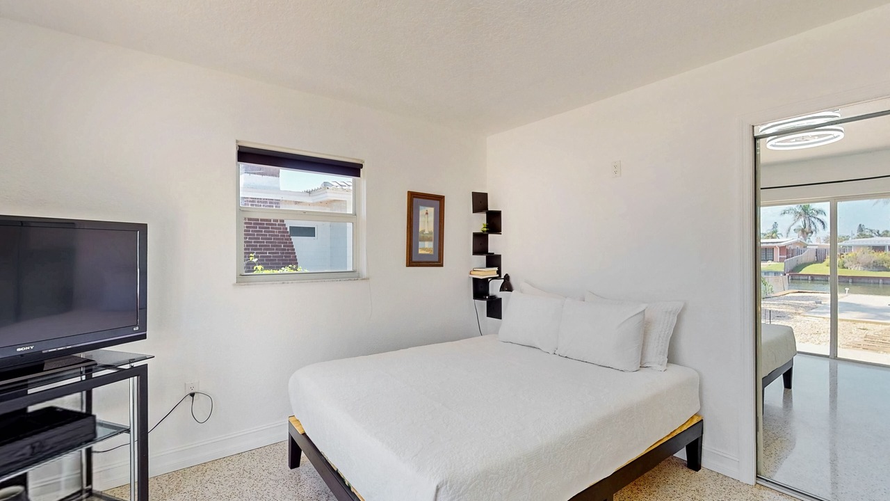 Photo of Bedroom in Venetian Way