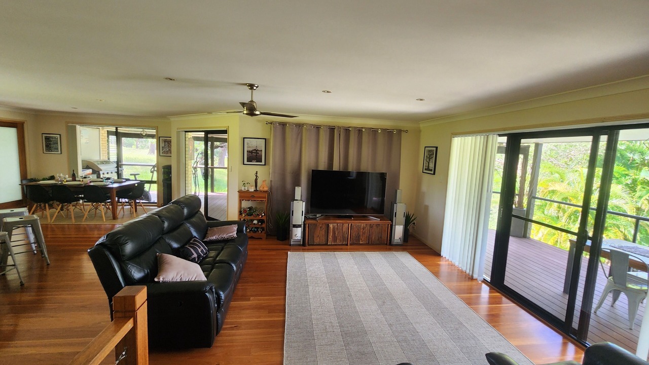 Photo of Livingroom in Safety Beach
