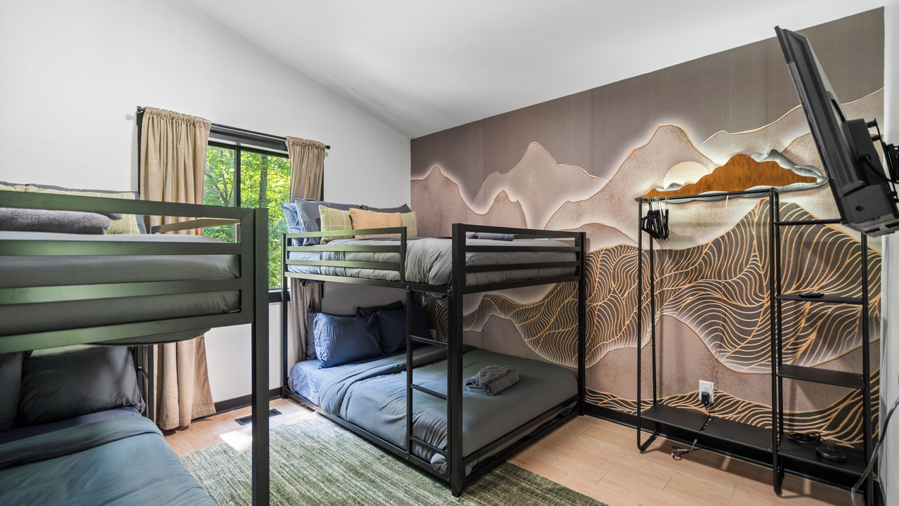 Photo of Bedroom in Basye