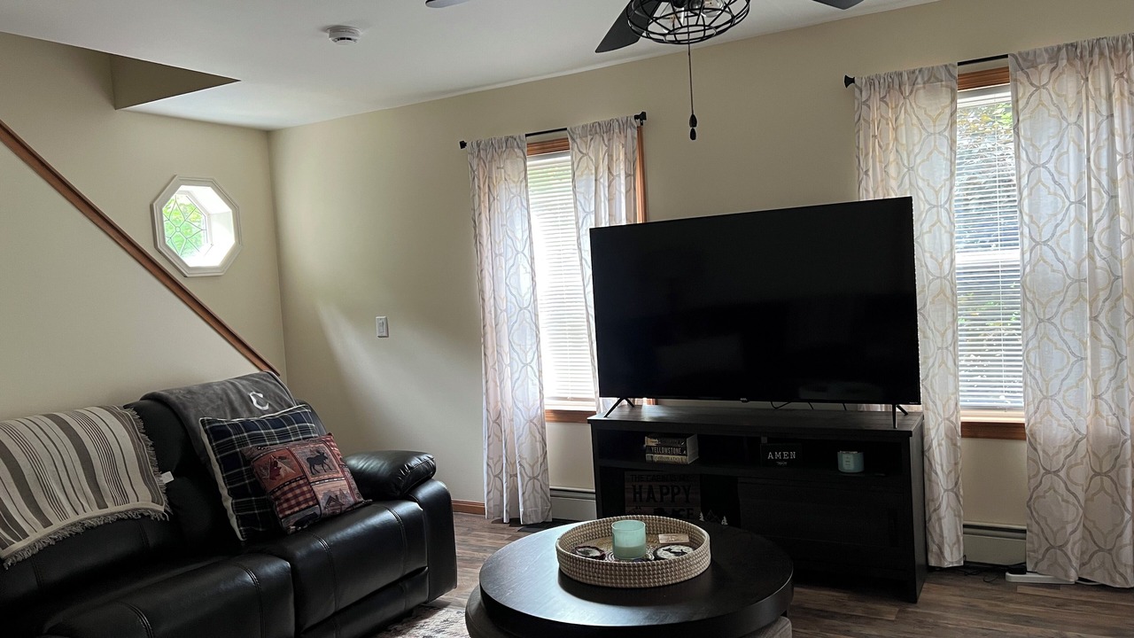 Photo of Livingroom in Chestertown