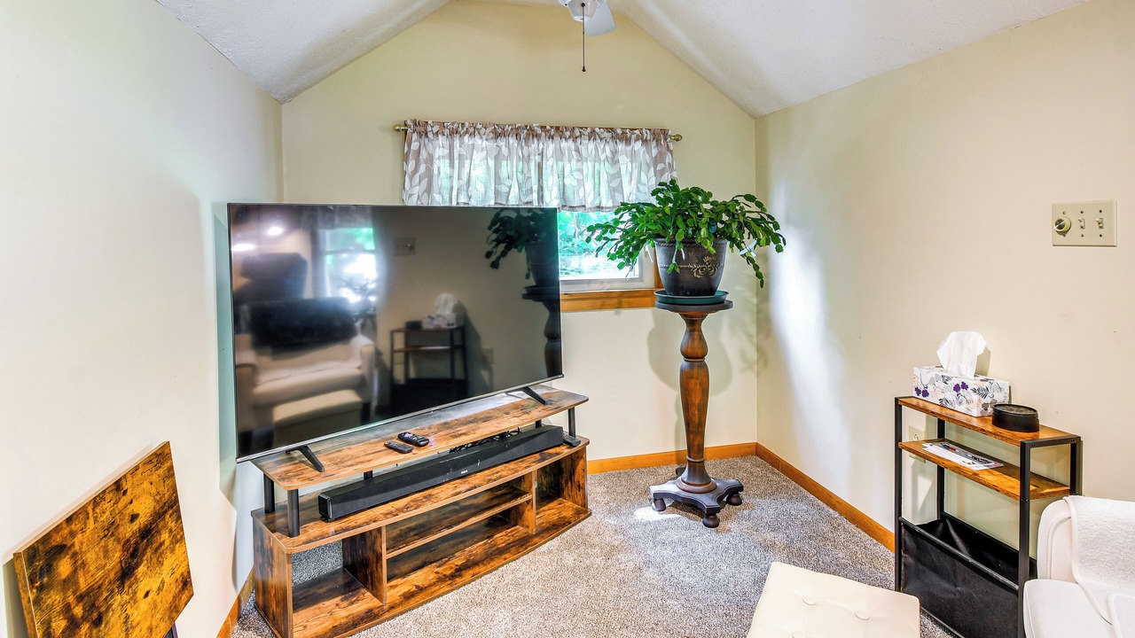 Photo of Livingroom in Waterloo