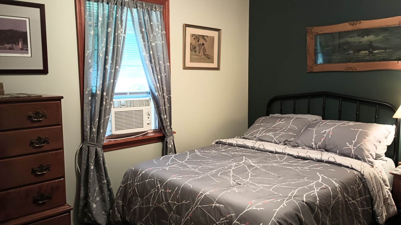 Photo of Bedroom in Queensbury