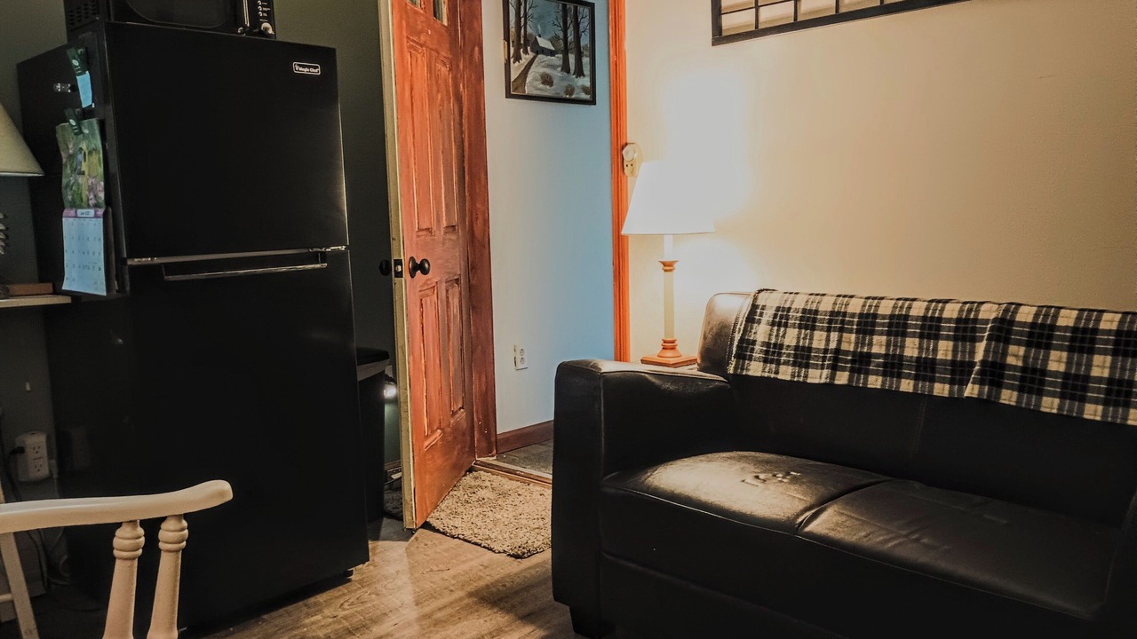 Photo of Livingroom in Queensbury