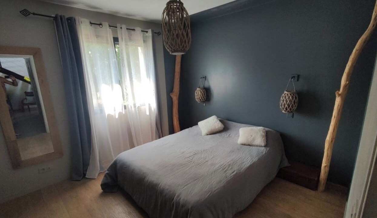 Photo of Bedroom in Theix-Noyalo