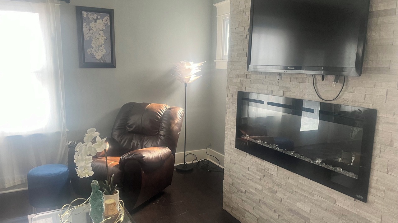 Photo of Livingroom in North Buffalo