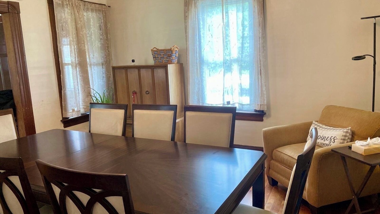 Photo of Livingroom in Charlemont