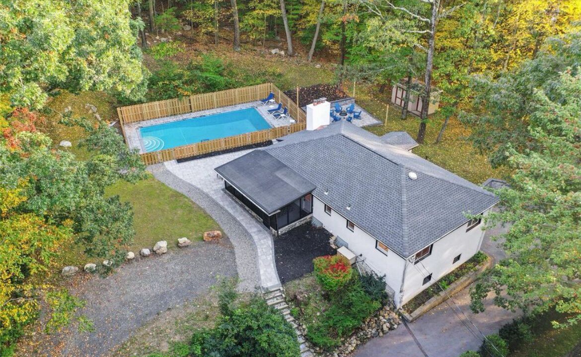 Photo of Outdoor in Warwick