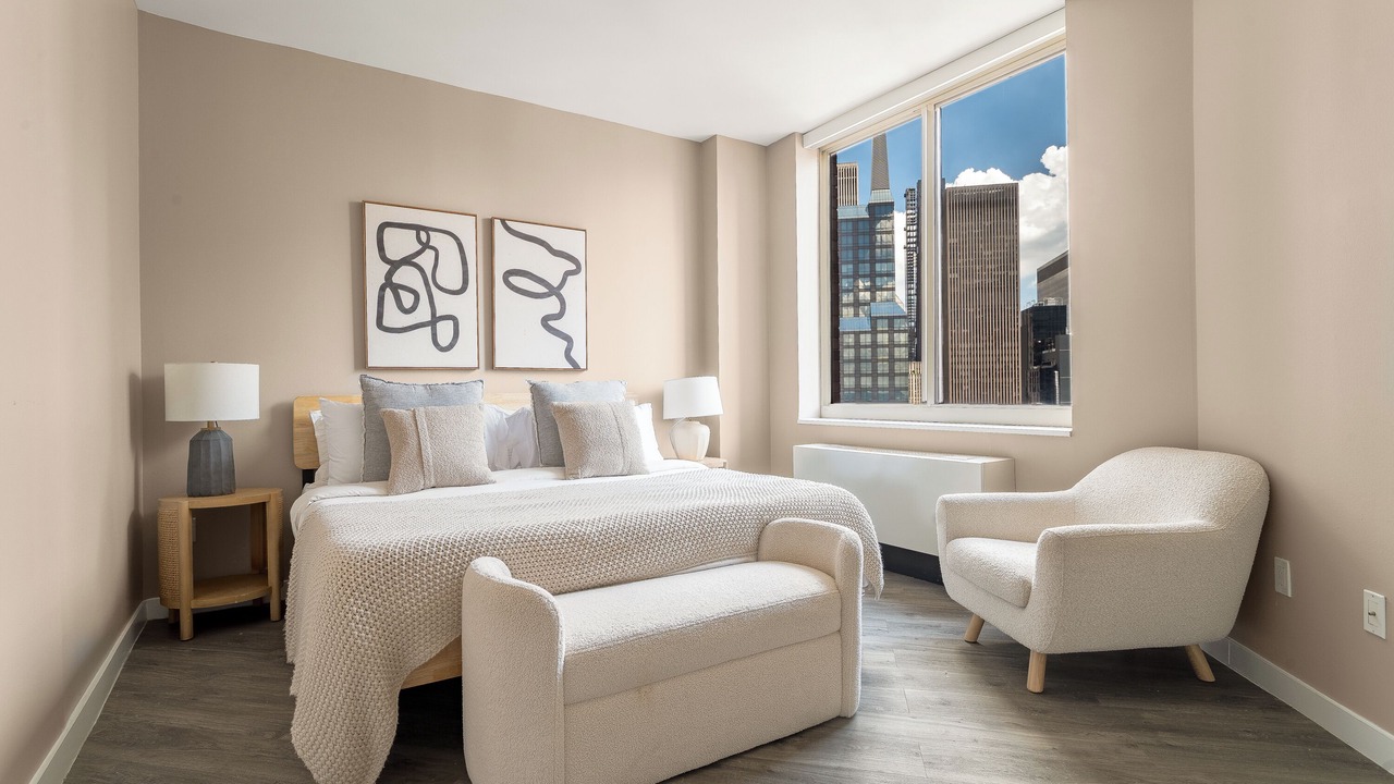 Photo of Bedroom in Midtown West